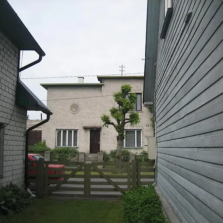 Karusselli 35 Apartament Parnawa